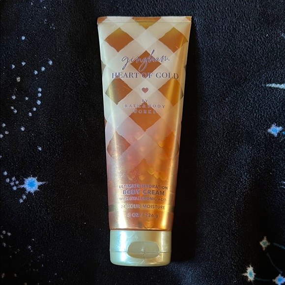 Bath & Body Works Other - Bath & Body Works Gingham Heart of Gold Body Cream